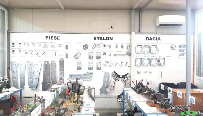 Musa Pitesti96   Coseri Interior - Căteasca