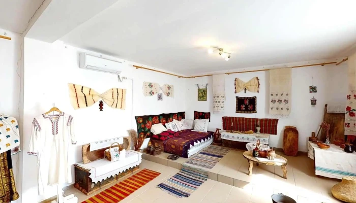 Muzeul De Arta Si Tehnica Populara Vanatorii Mici Street View Si 360deg - Vânătorii Mici