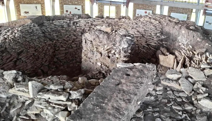 Muzeul De Istorie Si Arheologie Cucuteni -  Adresă - Cucuteni