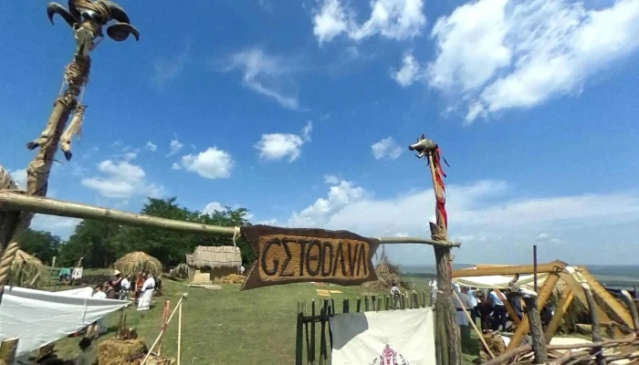 Muzeul De Istorie Si Arheologie Cucuteni -  Street View Si 360deg - Cucuteni