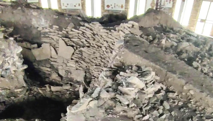 Muzeul De Istorie Si Arheologie Cucuteni -  Unde - Cucuteni