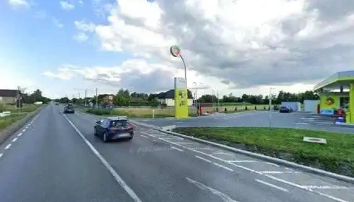 Octano Oniceni -  Street View Si 360deg - Oniceni