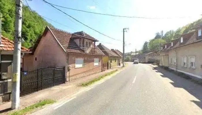 Pestera Liliecilor -  Street View Si 360deg - Moneasa