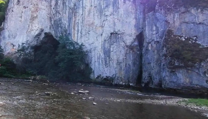 Pestera Unguru Mare Zonă - Șuncuiuș