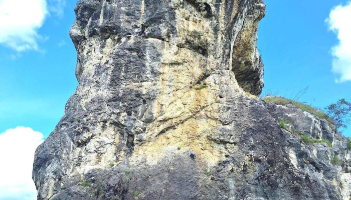 Piatra Teiului Piatra Dracului Cele Mai Recente - Poiana Teiului