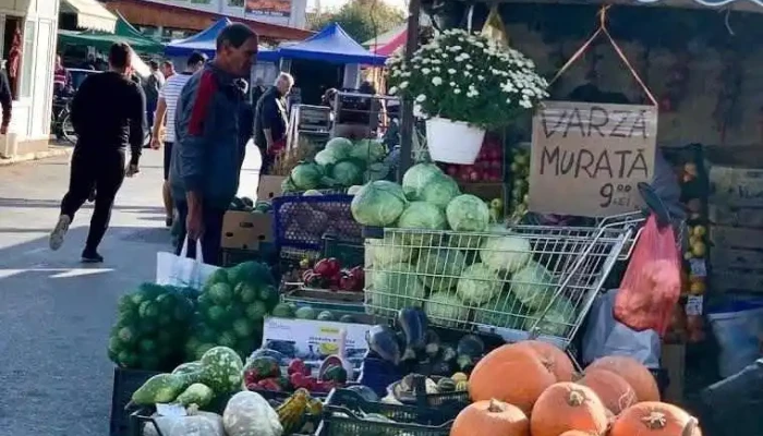 Piața Agroalimentară Brăneşti - Brănești