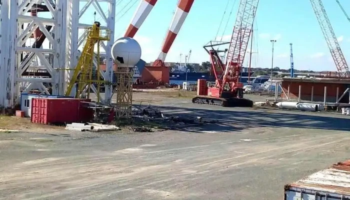 Port Agigea -  Aproape De Mine - Constanța