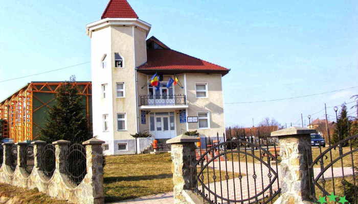 Primaria Suplacu De Barcau De La Proprietar - Suplacu De Barcău