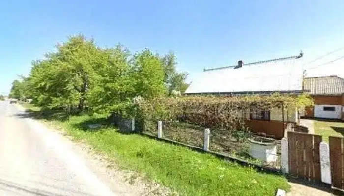 Sc Labirint -  Com Srl Adresă - Frătăuții Vechi