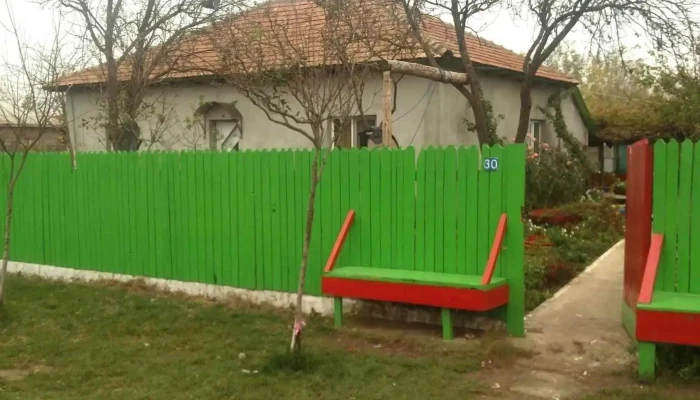 Scutelnici -  Cum Să Ajungi Acolo - Scutelnici