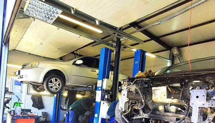 Service Auto David S Pitesti Interior - Pitești