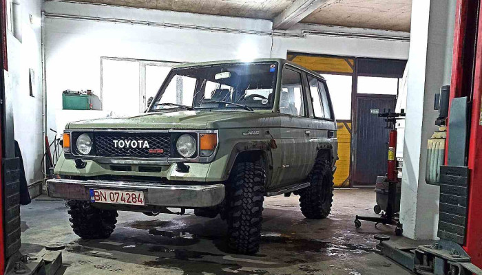 Service Auto- Hău - România