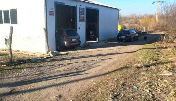 Service la Zeka - Fărcăşeşti Moşneni