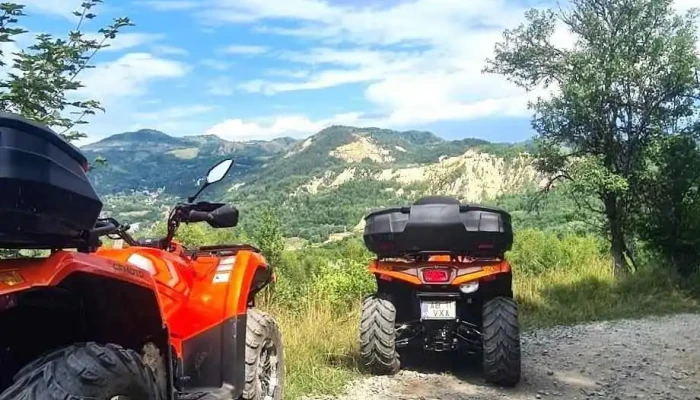 Servicii De Agrement Cu Atv Uri Rosia Montana De La Proprietar - Roșia Montană