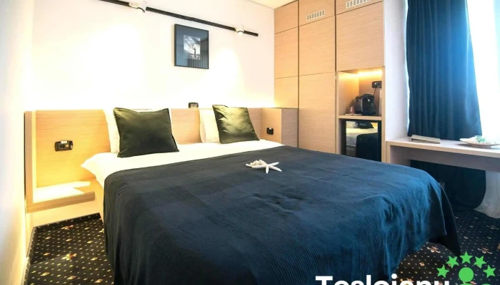 Steaua De Mare -    Eforie Resort   Hotelurile Delfinul Meduza Camere - Eforie Nord