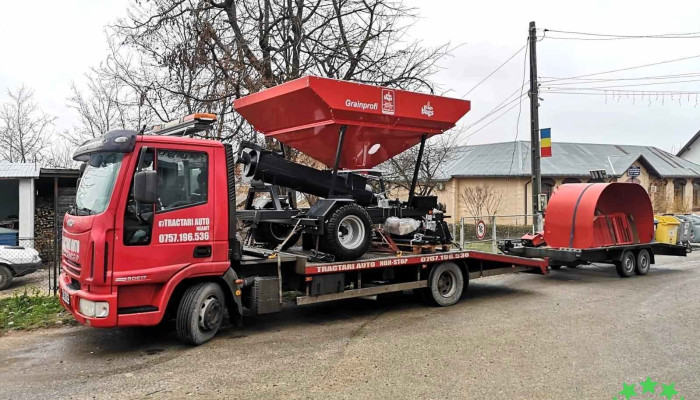 Tractari Auto Piatra Neamt Non-stop Tuc Bicaz Chei Lacul Rosu utilaje pe platforma asistenta rutiera vulcanizare mobila - Săvinești 617410