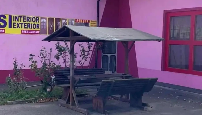 Usi Mobila Saltele Canapele Mese Falticeni Sediu Secundar Al Axet Vgp Impex Srl De La Proprietar - Fălticeni