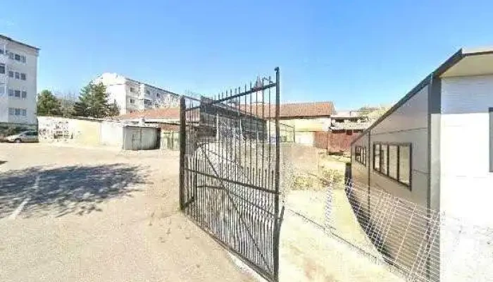 Usi Mobila Saltele Canapele Mese Falticeni Sediu Secundar Al Axet Vgp Impex Srl Street View Si 360deg - Fălticeni