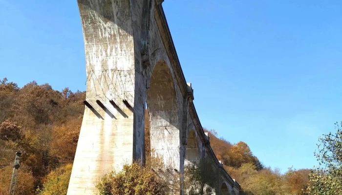 Viaductul Luncoiu De Jos -  Aproape De Mine - Brad