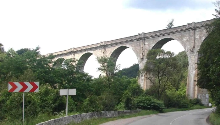 Viaductul Luncoiu De Jos -  Site Web - Brad